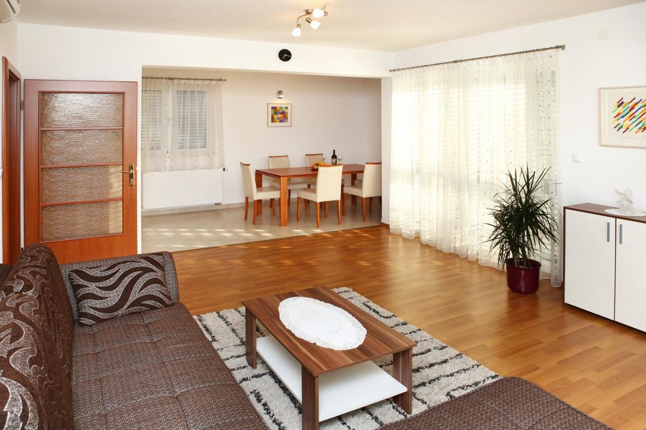 Apartment Matea Trogir Dış mekan fotoğraf